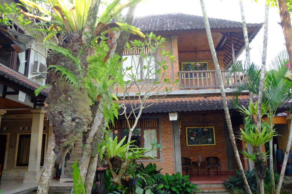 Jati 3 Bungalows And Spa Ubud  Exterior photo