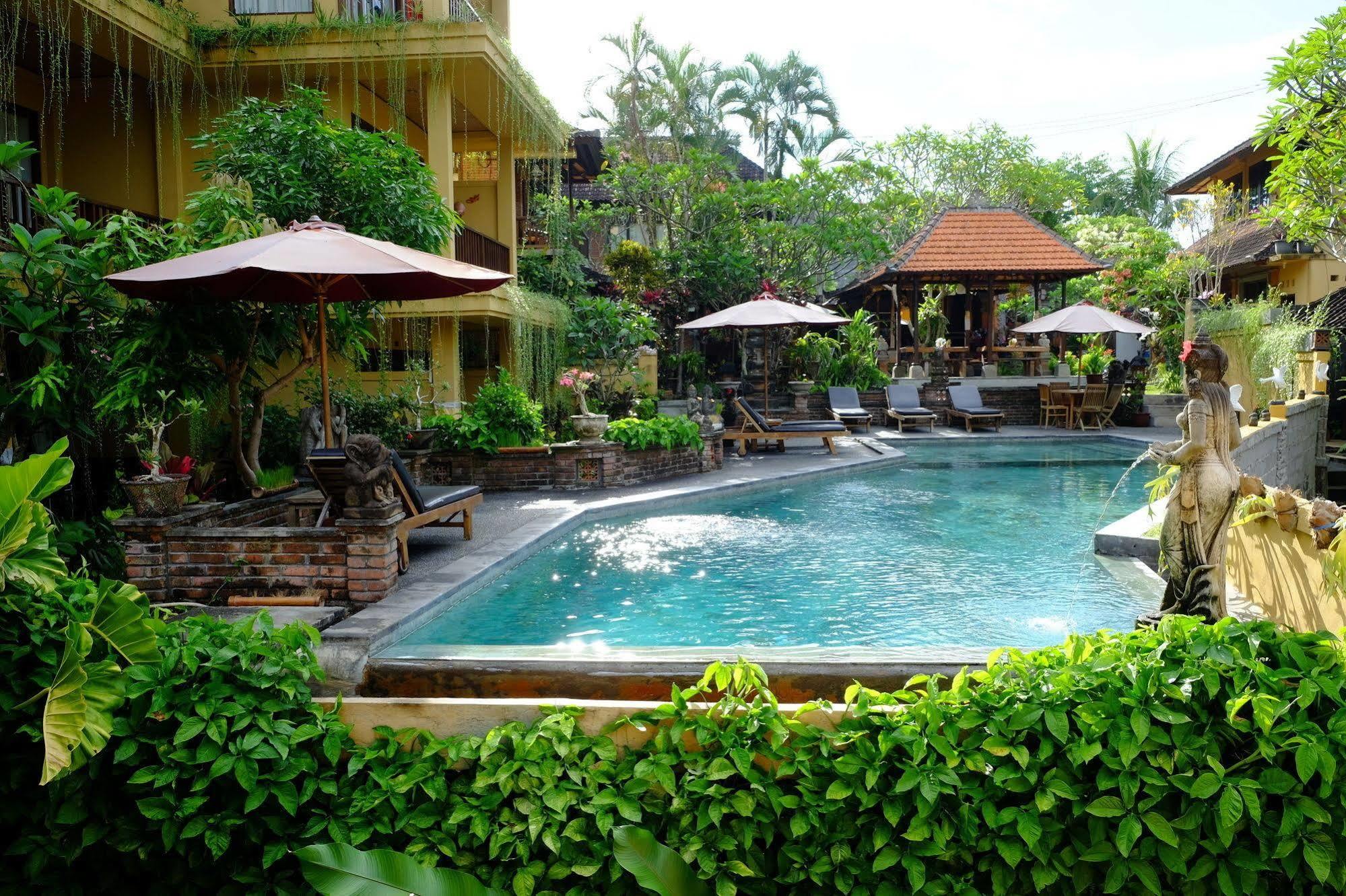 Jati 3 Bungalows And Spa Ubud  Exterior photo