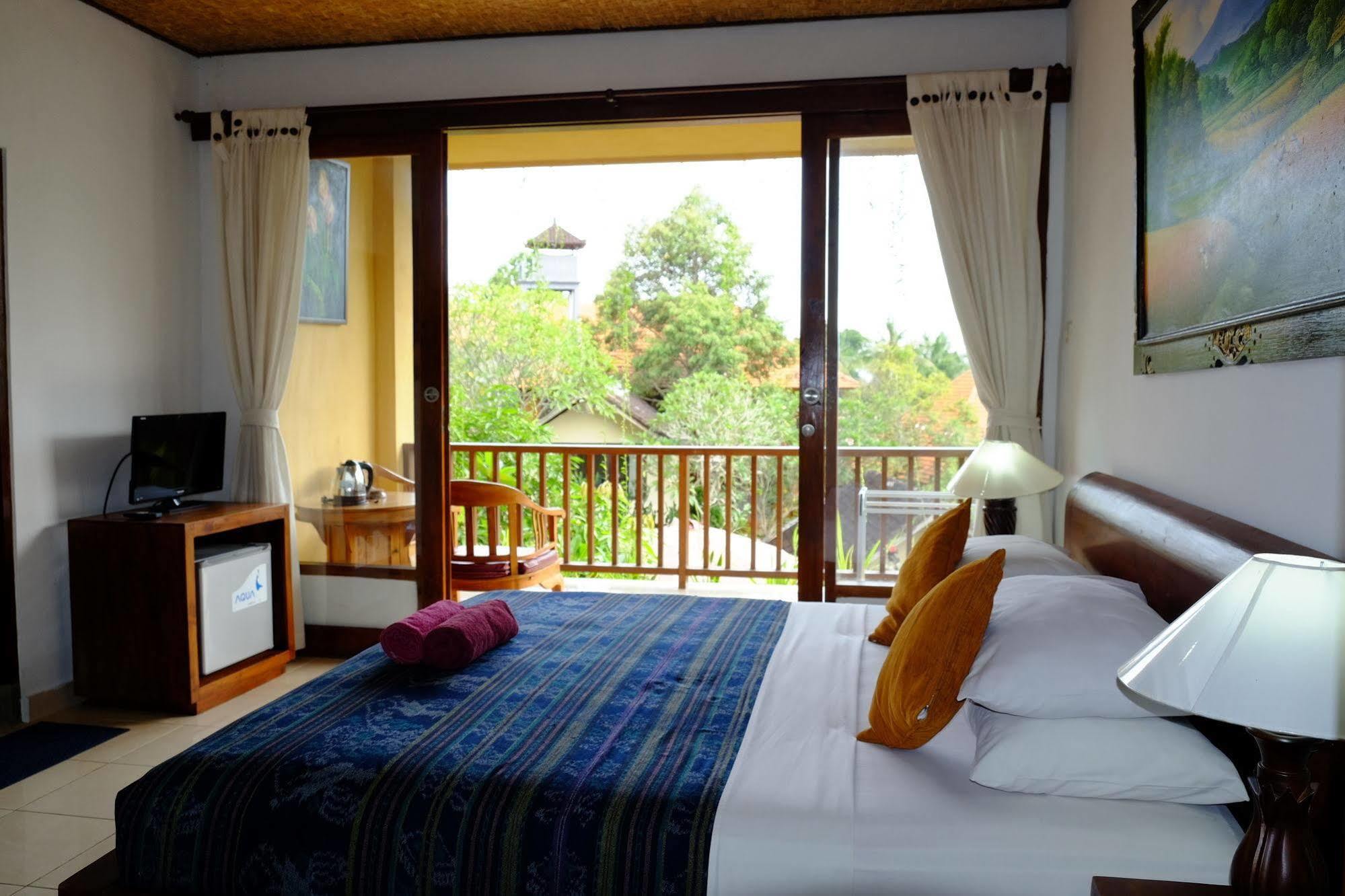 Jati 3 Bungalows And Spa Ubud  Exterior photo